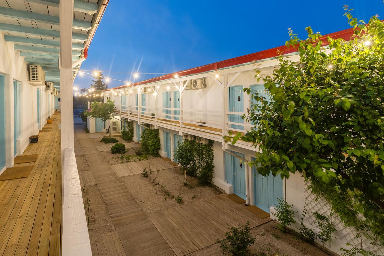 Hotel Casa Stavros Două Mai Esterno foto